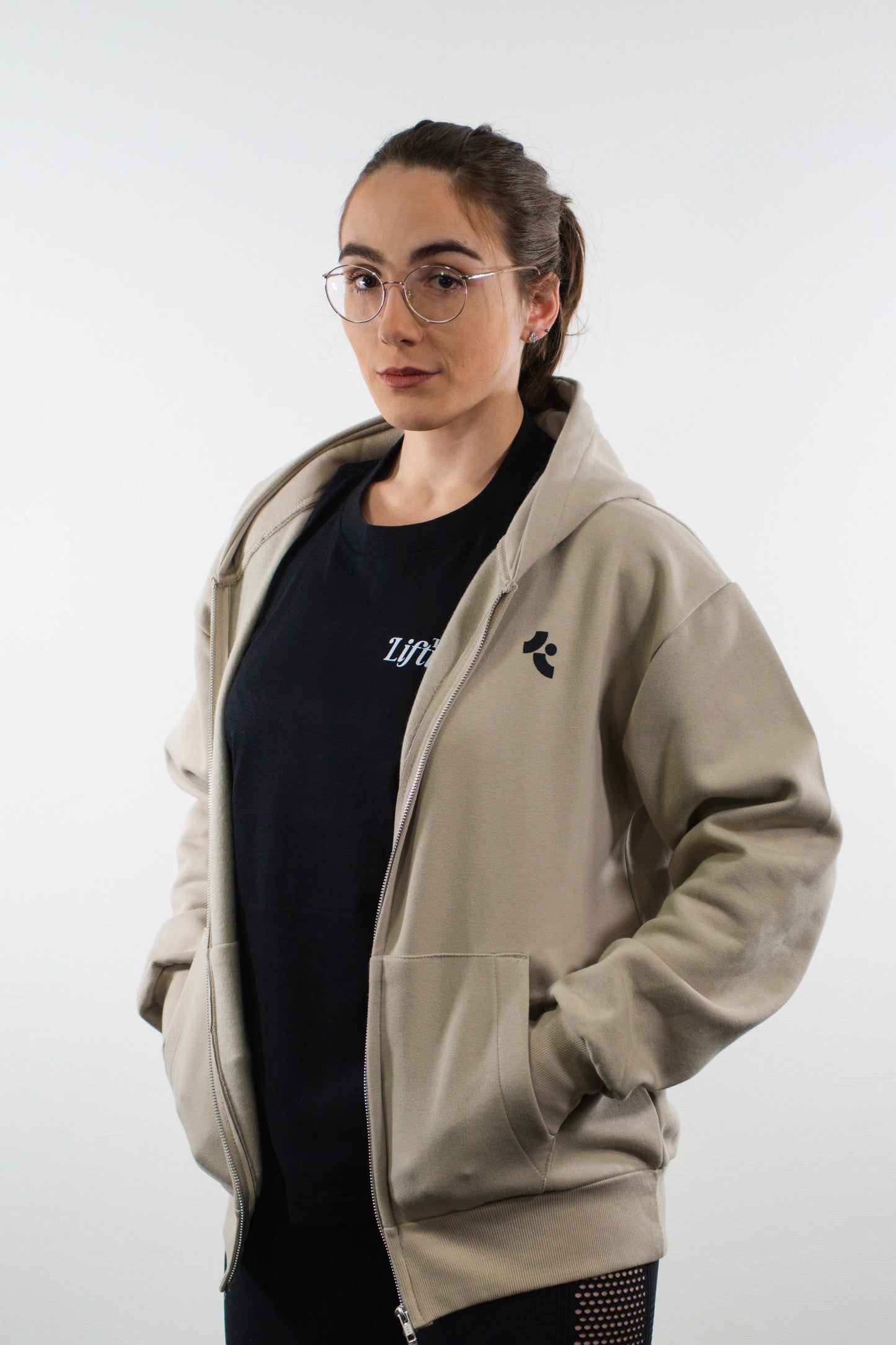 this is lifting zip - beige