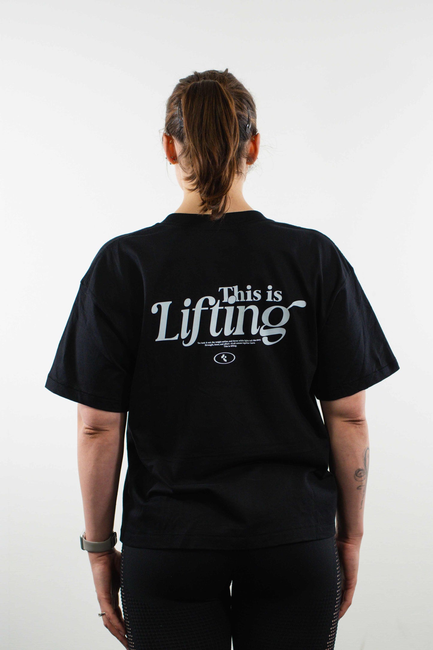 this is lifting shirt - black/white