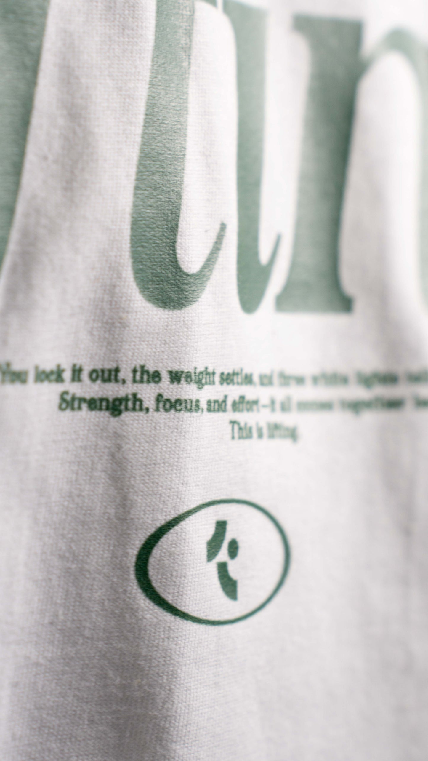 this is lifting shirt - white/green